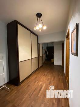 3-к квартира, вторичка, 80м2, 20/25 этаж