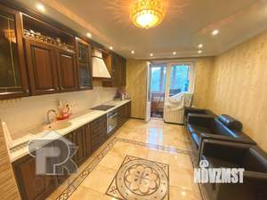 2-к квартира, вторичка, 64м2, 3/17 этаж