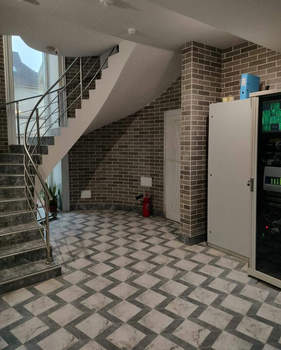 3-к квартира, вторичка, 140м2, 1/3 этаж