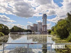 3-к квартира, вторичка, 105м2, 4/42 этаж