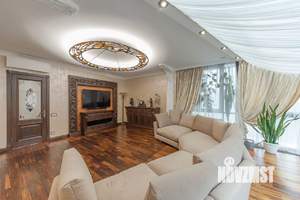 3-к квартира, вторичка, 111м2, 5/8 этаж