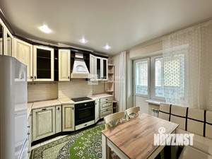 2-к квартира, вторичка, 63м2, 1/17 этаж