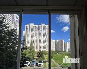 4-к квартира, вторичка, 100м2, 2/25 этаж