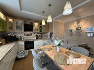 3-к квартира, вторичка, 89м2, 4/17 этаж
