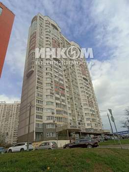 3-к квартира, вторичка, 82м2, 8/25 этаж