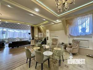 3-к квартира, вторичка, 138м2, 7/8 этаж
