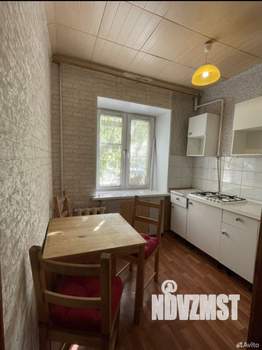 2-к квартира, вторичка, 42м2, 1/5 этаж