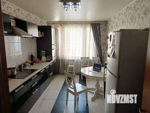 3-к квартира, вторичка, 86м2, 8/17 этаж