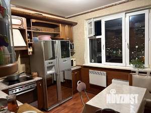 3-к квартира, вторичка, 77м2, 11/25 этаж