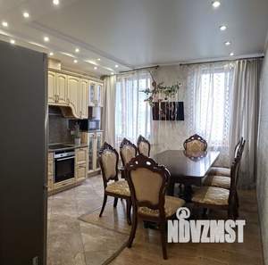 3-к квартира, вторичка, 82м2, 7/14 этаж