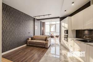 2-к квартира, вторичка, 73м2, 27/37 этаж