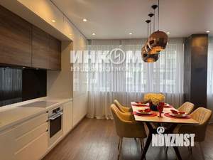 3-к квартира, вторичка, 92м2, 1/4 этаж