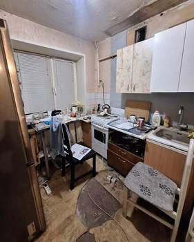 3-к квартира, вторичка, 55м2, 1/4 этаж