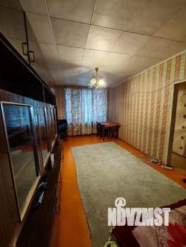 2-к квартира, вторичка, 43м2, 1/5 этаж