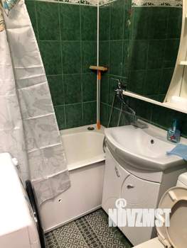 2-к квартира, вторичка, 42м2, 1/5 этаж