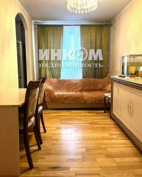 3-к квартира, вторичка, 58м2, 9/9 этаж