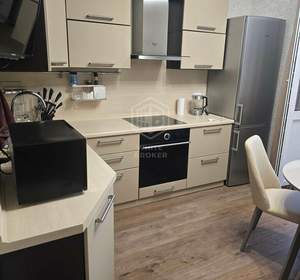 1-к квартира, вторичка, 42м2, 8/25 этаж