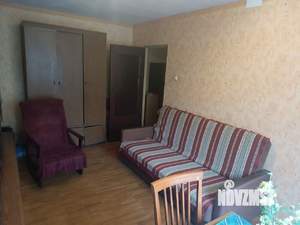 2-к квартира, вторичка, 52м2, 1/9 этаж