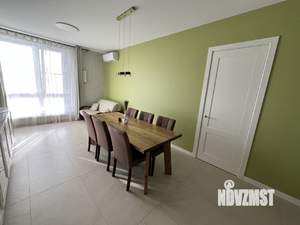 3-к квартира, вторичка, 105м2, 3/5 этаж