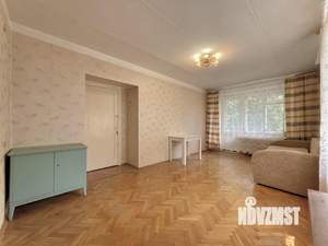 2-к квартира, вторичка, 40м2, 3/5 этаж