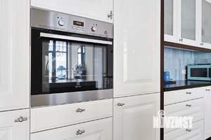 4-к квартира, вторичка, 364м2, 1/4 этаж