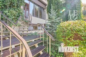 4-к квартира, вторичка, 210м2, 4/4 этаж