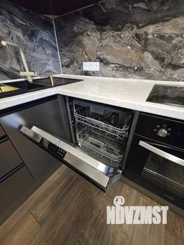 4-к квартира, вторичка, 100м2, 2/25 этаж