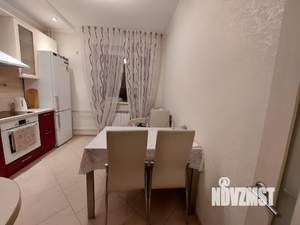 1-к квартира, вторичка, 42м2, 8/17 этаж