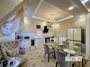 3-к квартира, вторичка, 138м2, 7/8 этаж