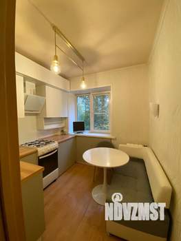 2-к квартира, вторичка, 44м2, 3/5 этаж