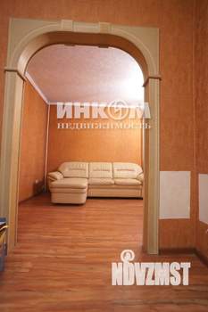 4-к квартира, вторичка, 102м2, 17/25 этаж