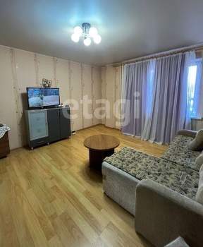 2-к квартира, вторичка, 70м2, 1/9 этаж