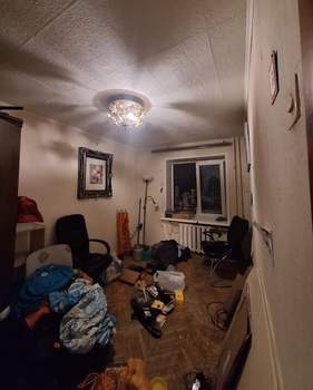 3-к квартира, вторичка, 55м2, 1/4 этаж