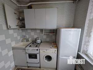 3-к квартира, вторичка, 49м2, 9/9 этаж