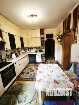 3-к квартира, вторичка, 55м2, 1/4 этаж