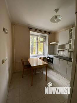 3-к квартира, вторичка, 74м2, 2/5 этаж