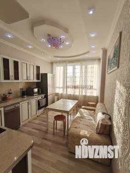 2-к квартира, вторичка, 64м2, 2/13 этаж
