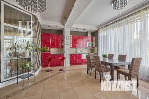 4-к квартира, вторичка, 210м2, 4/4 этаж