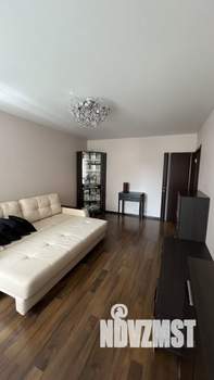 2-к квартира, вторичка, 61м2, 6/17 этаж