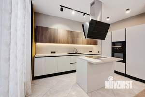 4-к квартира, вторичка, 138м2, 5/5 этаж