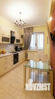 2-к квартира, вторичка, 64м2, 9/17 этаж