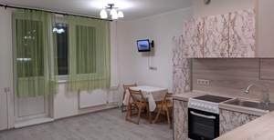 2-к квартира, вторичка, 74м2, 1/17 этаж