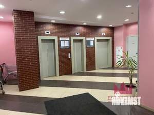 1-к квартира, вторичка, 42м2, 20/25 этаж