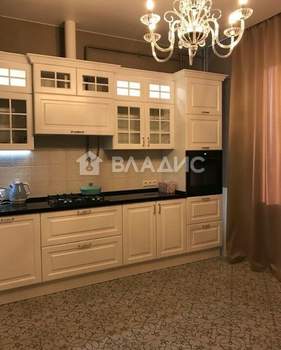 3-к квартира, вторичка, 70м2, 1/5 этаж