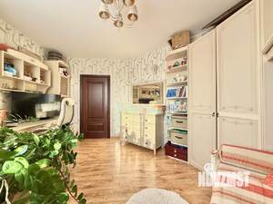 3-к квартира, вторичка, 98м2, 6/17 этаж