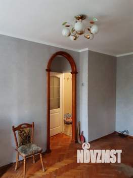 2-к квартира, вторичка, 42м2, 4/4 этаж