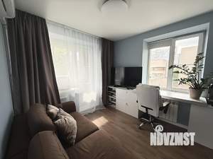 2-к квартира, вторичка, 42м2, 5/5 этаж