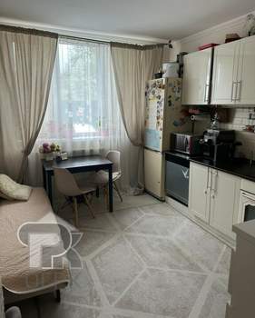 2-к квартира, вторичка, 53м2, 1/4 этаж