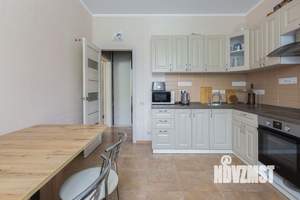 2-к квартира, вторичка, 56м2, 2/17 этаж