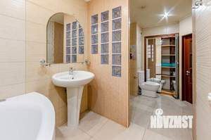 3-к квартира, вторичка, 103м2, 6/16 этаж